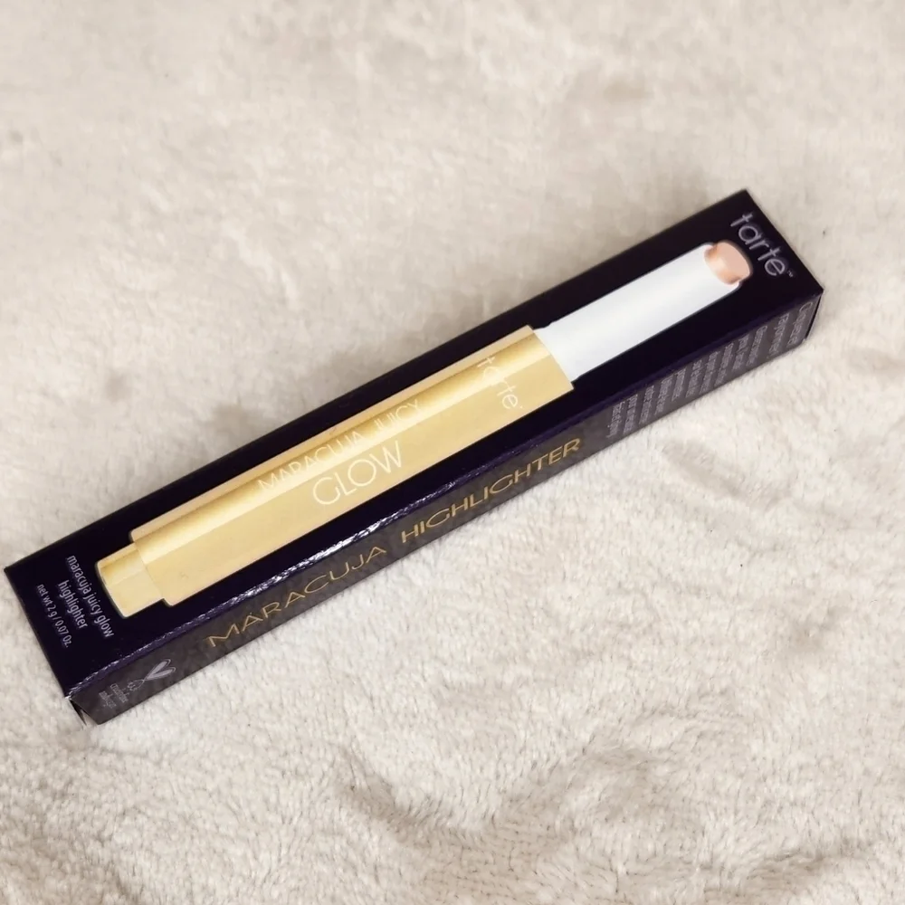 Tarte Champagne Glow Maracuja Juicy Highlighter Pen